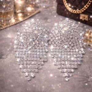 Vintage Crystal Rhinestone  HOLLYWOOD Clip On Earrings Bridal Wedding